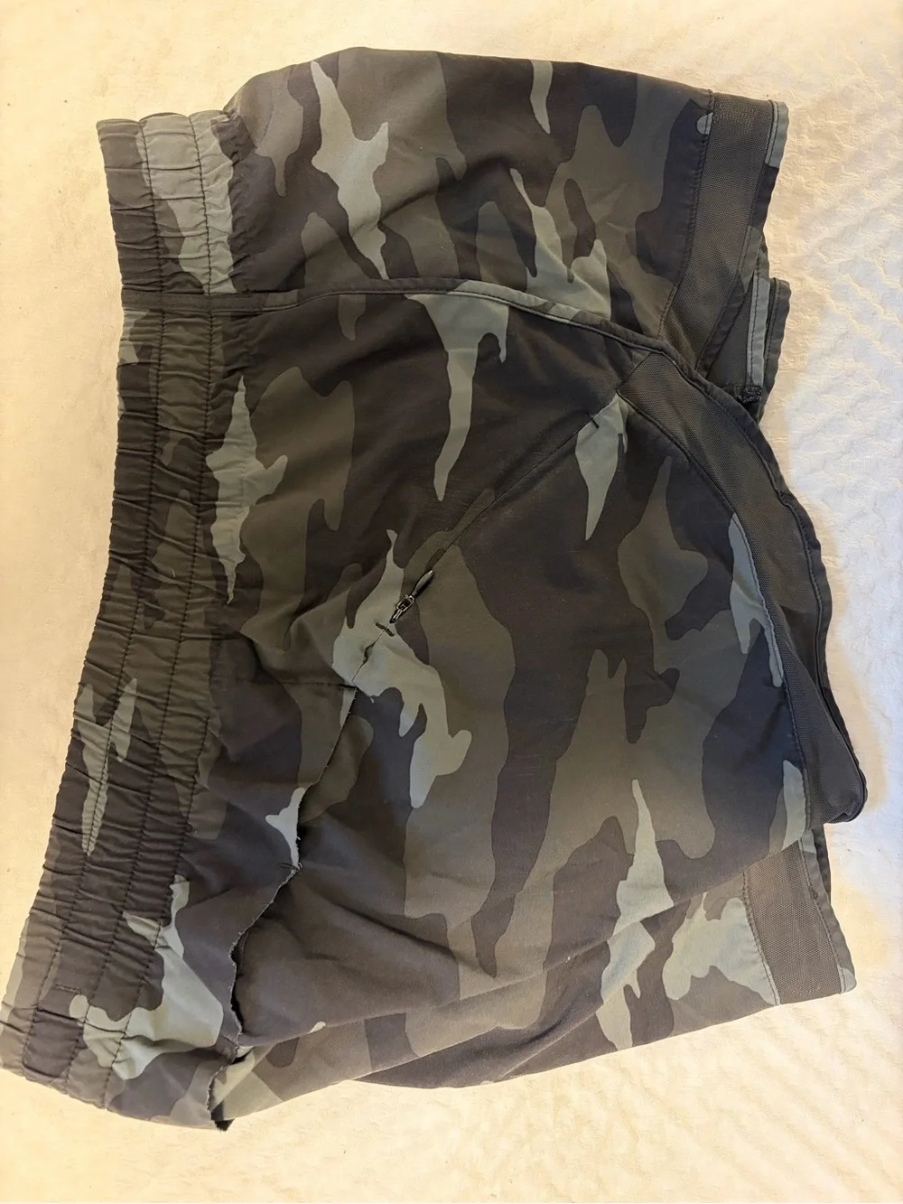 Athleta Women's Camo Athletic Shorts - Olive/Gray